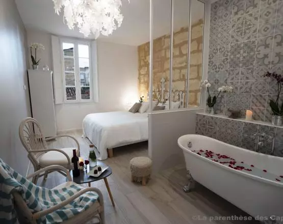 Chambre d-hotes romantique a Bordeaux – Vue d-ensemble - La Parenthese des Capucins